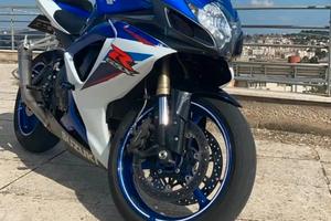 SUZUKI GSX-R