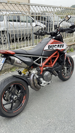 Ducati Hypermotard 950