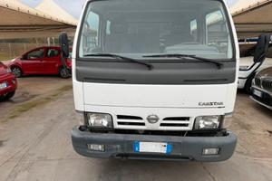 Nissan Cabstar NT400 Ribaltabile Trilaterale