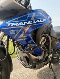 Honda Transalp XL 700 ABS