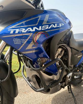 Honda Transalp XL 700 ABS