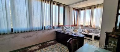 BONAGIA - Soluz. indipendente al 1°p. con giardino