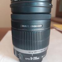 Canon EF-S 18-200mm f/3.5-5.6 IS