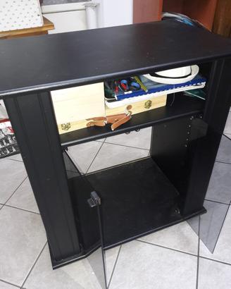 Mobiletto porta TV . HI-FI