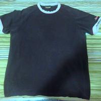 t -shirt wrangler nero con bordo bianco