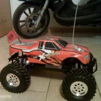 Monster truck MTA4 thunder tiger