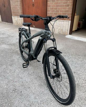 Bianchi e-Omnia T-Type Bosch – come nuova, 30 km