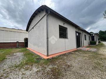 MAGAZZINO A CAPANNORI