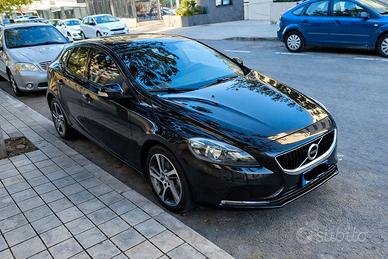 Volvo V40 D2 2.0 130CV Business Navi Sensori