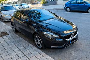 Volvo V40 D2 2.0 130CV Business Navi Sensori