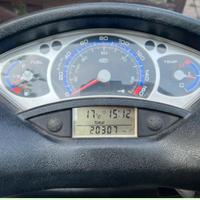 Xmax 250 giallo