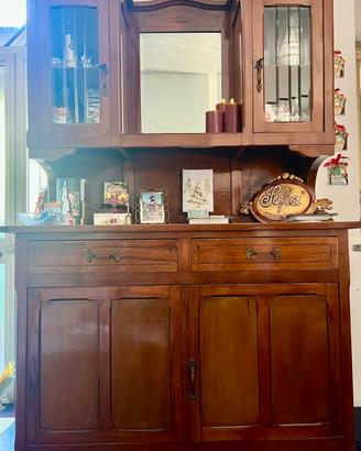 Credenza in legno con parti in vetro , vintage
