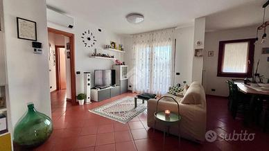 4 LOCALI A MONTEBELLUNA