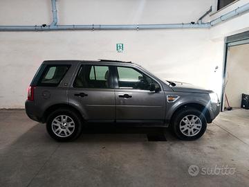 Land rover Freelander tetto panoramico apribile 
