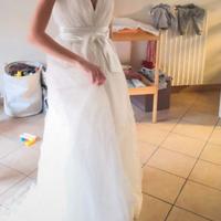 Abito da sposa usato solo una volta:)