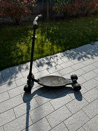 Oxelo monopattino decathlon 4 ruote