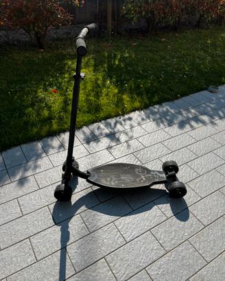 Oxelo monopattino decathlon 4 ruote