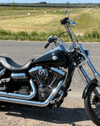 Harle-davidson Dyna wide glide 1584