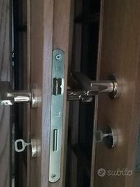 Porte in legno e vetro