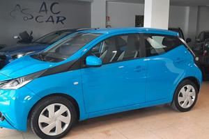 Toyota Aygo 1.0 VVT-i 69 CV 5 porte x-business
