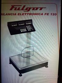 Bilancia elettrica con calcolatrice