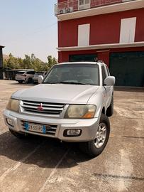 Pajero 4x4 anno 2002