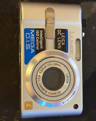 Panasonic DMC-FX12