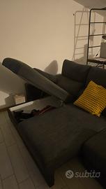 divano Ikea  tre posti Jättebo 