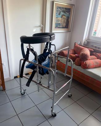Deambulatore Reha come nuovo, mai usato