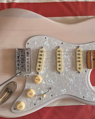 Squier by Fender Stratocaster CV50