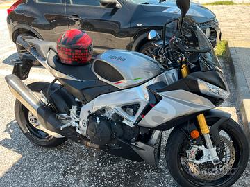 Aprilia Tuono 1100 V4