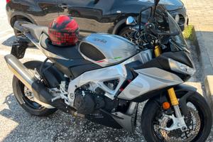 Aprilia Tuono 1100 V4