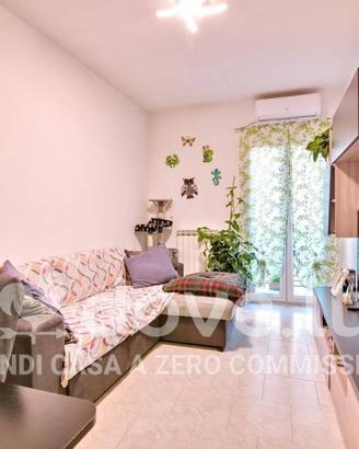 Casa indipendente Via Roma, 230, 27010, Magherno