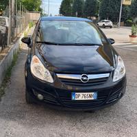 Opel corsa 1.2 5 porte metano