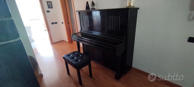 Pianoforte verticale Anelli