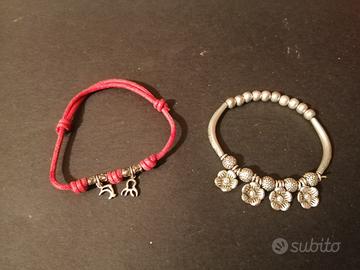 due braccialetti 
