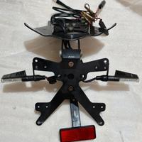 Porta Targa e frecce Rizoma per Ducati Multistrada