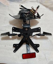 Porta Targa e frecce Rizoma per Ducati Multistrada