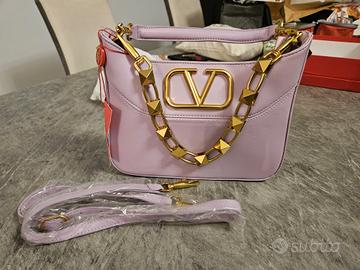 borsa hobo Valentino. imitazione 