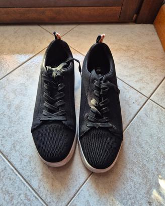 Scarpe Primark taglia 42 con soletta Memory