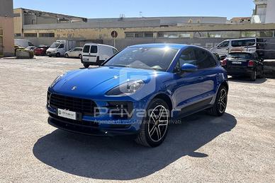 PORSCHE Macan 2.0