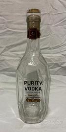 Bottiglia vodka vuota PURITY