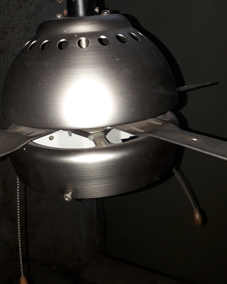 Ventilatore da soffitto con luce