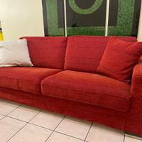 Divano rosso 3 posti