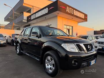 Nissan Navara 2.5 dCi 190CV 4 porte Double Cab Spo