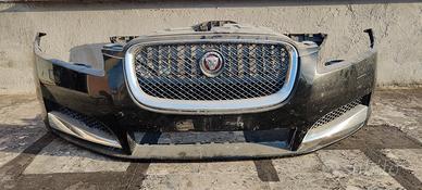 paraurti anteriore Jaguar xf   x250 2012-2014