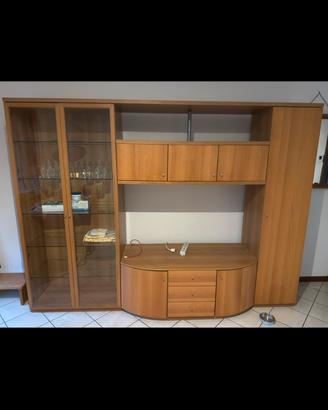 Parete attrezzata tv