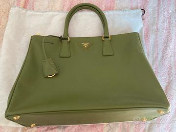 Borsa Prada galleria