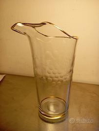 Caraffa vintage vetro inciso bordo oro.