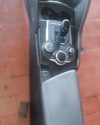 TUNNEL CENTRALE ALFA GIULIA 2016